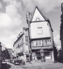 rue 1